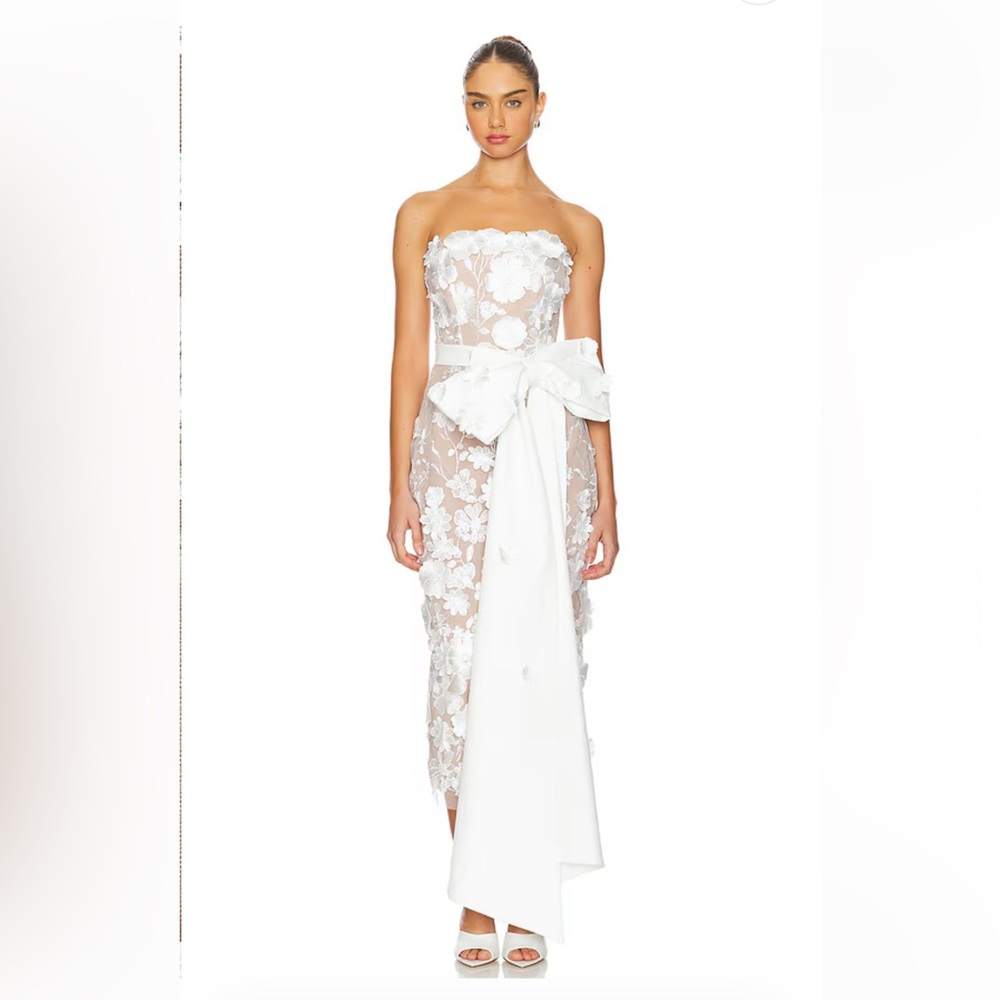 CLOSET CLEAR OUT 🎉ELLIATT X REVOLVE Lynette Dress